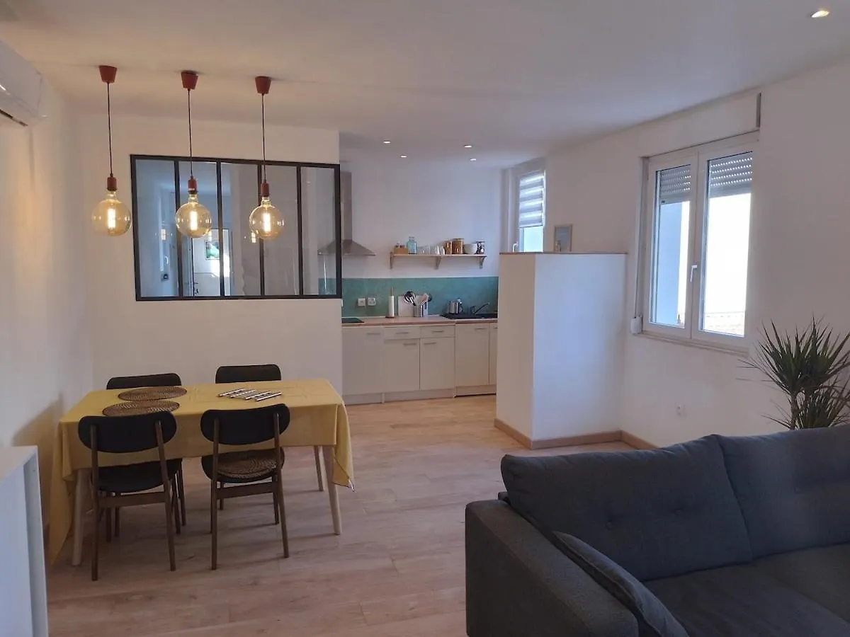 Superbe Appartement Renove A 250M Des Remparts Avignon France